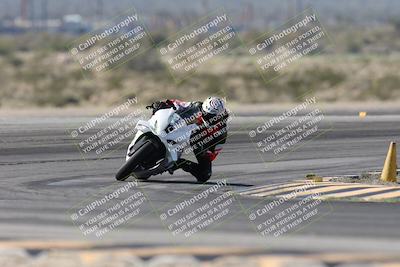 media/Jan-15-2026-Racers Edge (Thu) [[dfebeb70ab]]/3-B Group/Session 2 (Turn 11)/